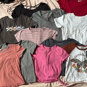 HUGE t shirt bundle